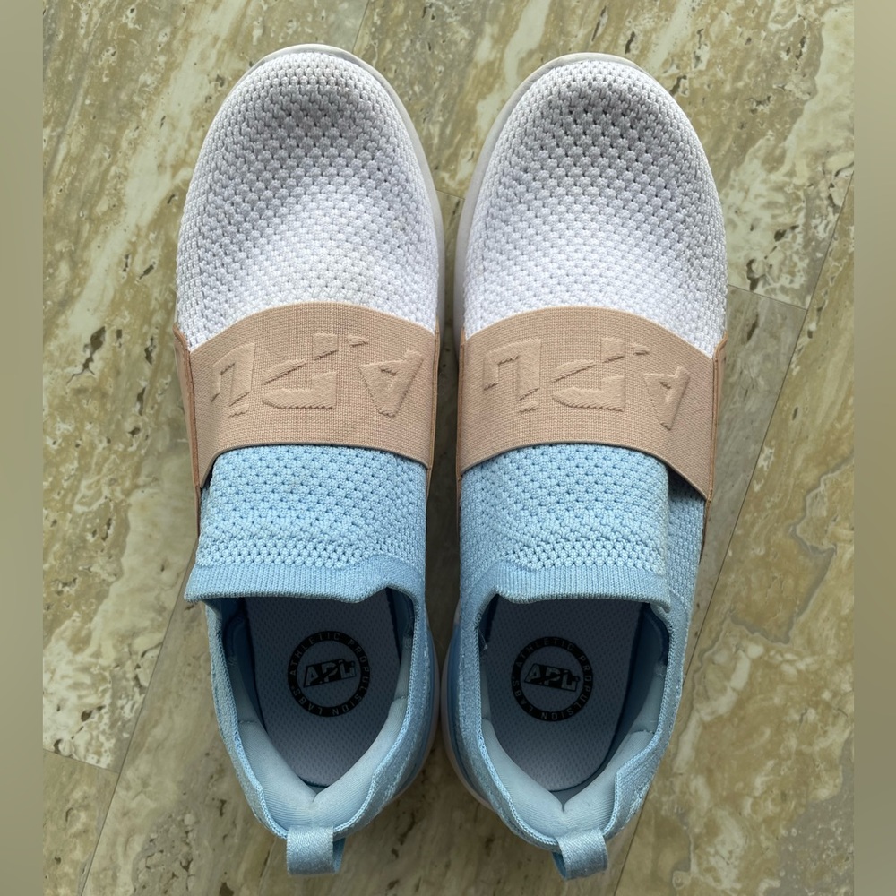 APL sneakers. Techloom Bliss. 8.5 women’s.